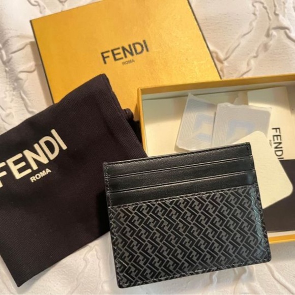 Fendi Cardhold NWT